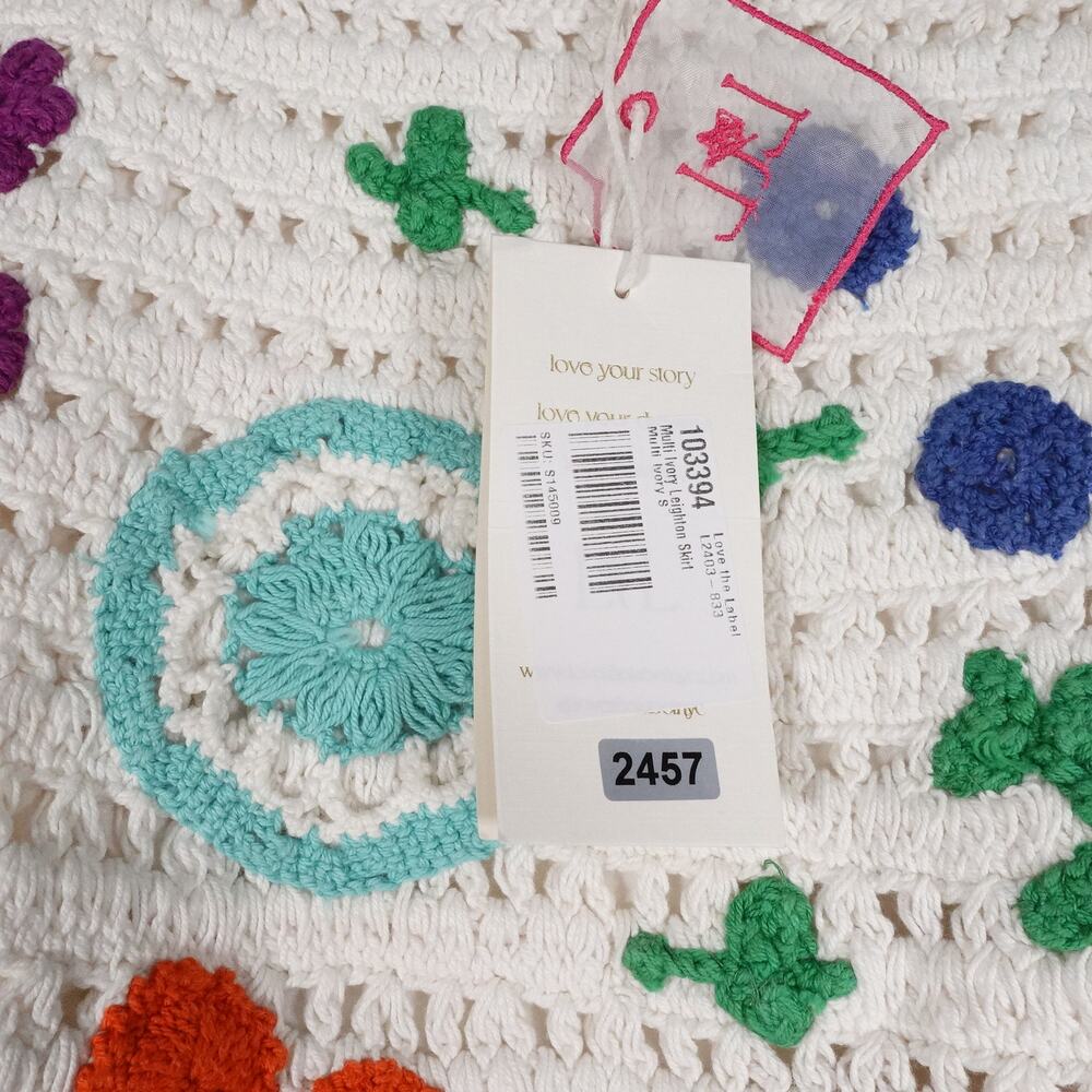 Love the Label Tuckernuck Ivory Leighton Skirt Crochet Floral Retro Small 245733 - Picture 12 of 12